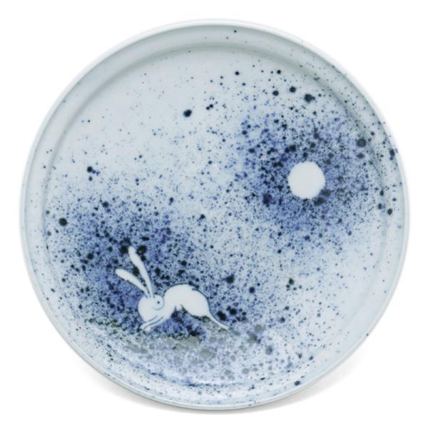 染付吹墨月に兎6.5寸皿・阪東晃司《中皿・19.5cm》