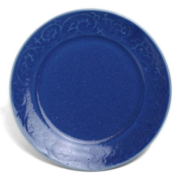 ルリ釉渕陽刻唐草文5寸皿・藤塚光男