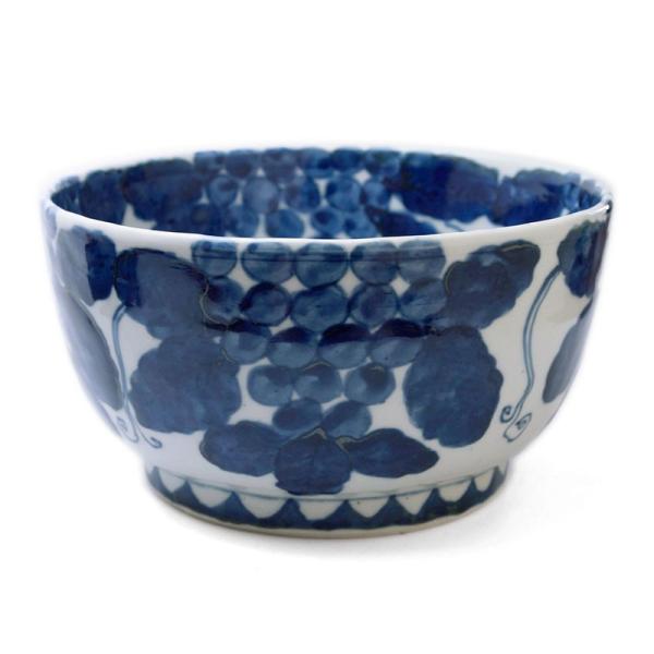 九谷焼：染付葡萄図鉢・中・正木春蔵《中鉢・18.0cm》