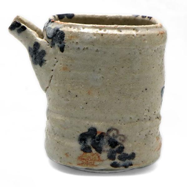 志野焼：志野片口・瀧川恵美子《酒器・130cc》