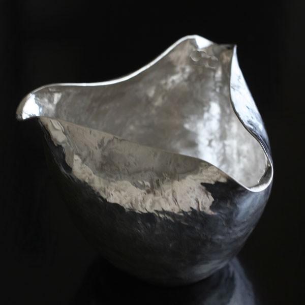 《受注制作》純銀三角酒器・高谷信雄《酒器・200ml》