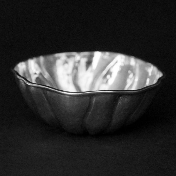 純銀阿古陀ぐい呑・高谷信雄《盃》