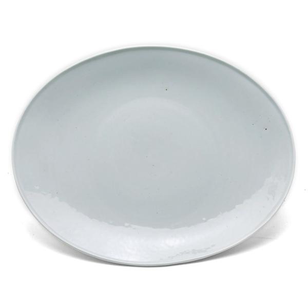 白磁：緑釉7寸楕円皿・幾田晴子《中皿・22.7cm》