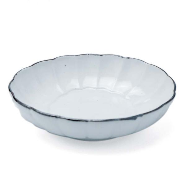 白磁：渕銹楕円花形5寸鉢・幾田晴子《小鉢・15.5cm》