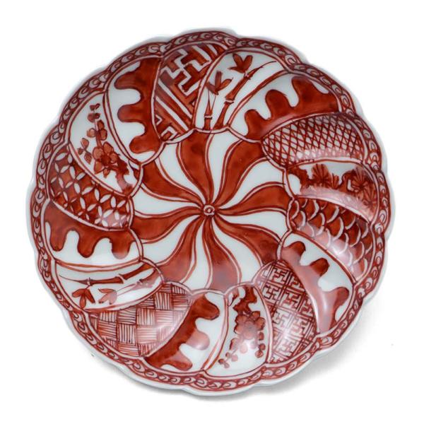 赤絵ねじり菊文5寸皿・土山敬司《小皿・15.7cm》
