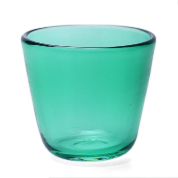 ガラス：角グリーンぐい呑・植木栄造《ぐい呑》