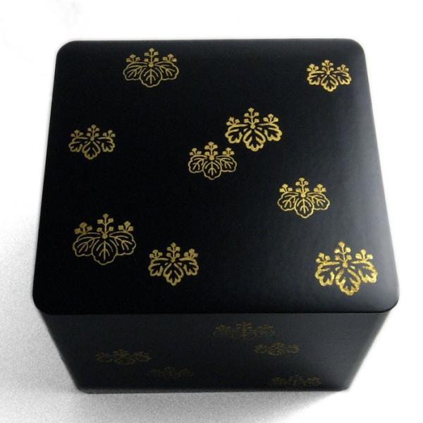 漆器・一閑張：桐箔絵三段重・藤井収・山本哲《重箱》
