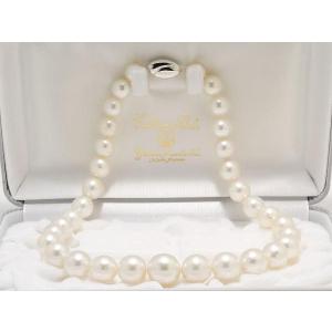 南洋真珠（白蝶）パールネックレス１０mmX１４．５mmUP｜yokota-pearl
