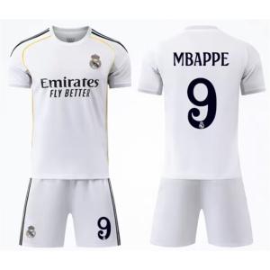 A304 サッカーユニフォーム レアルマドリード  2025/2026年シーズン  ホーム ＃9   大人用、子供用 半袖　上下着 ノーブランド品のレプリカ｜yokoyama-store
