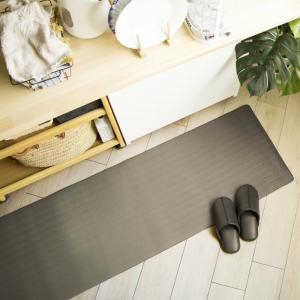 拭ける！洗濯不要 キッチンマット ロング ワイド 約60×240cm /PVC ズボラ ブラウン