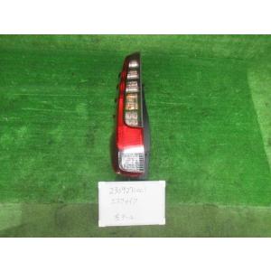 トヨタ 純正 エスクァイア 《 ZRR80G 》 左テールランプ 81561-28630 