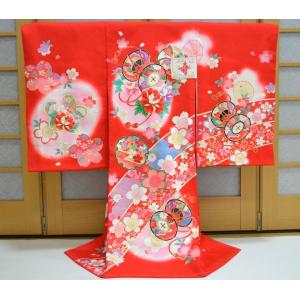 お宮参り着物 女の子 赤ちゃん 産着 初着 牡丹 鼓 金駒刺繍 小花 om-l