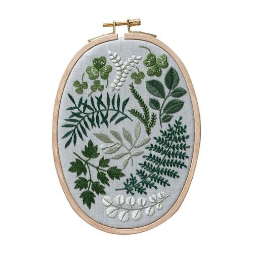 DMC ディーエムシー 樋口愉美子 刺繍キットSPRING/Green garden JPT21