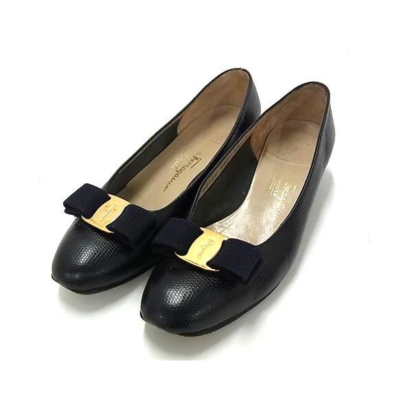 Salvatore Ferragamo フェラガモ ヴァラリボン リザード型押しレザー ヒール パン...