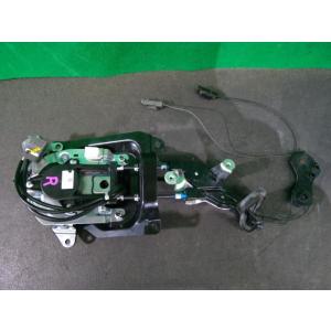 デリカＤ2 DBA-MB15S 右パワースライドドアモーター Z7T MQ501784