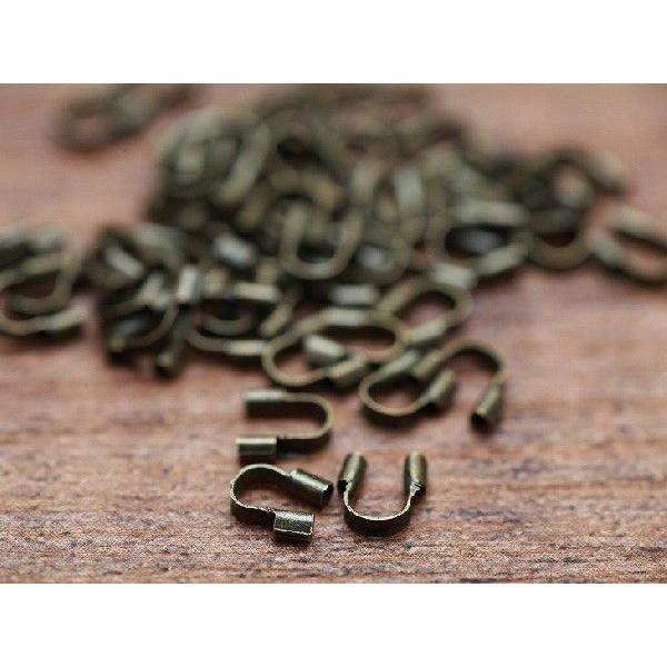 U字カン(約4mm×4.5mm)約50個セット 金古美 ユー字 U字金具 エンドパーツ 留め金具 ビ...