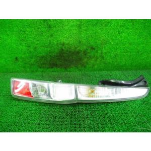 ムーヴ カスタム DBA-LA100S 右テールランプ 220-51094 81550-B2540 