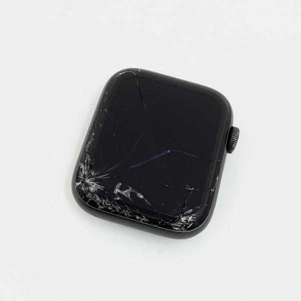 【最速発送】Apple Watch Nike SE 第1世代 44mm GPS 82%【難有】