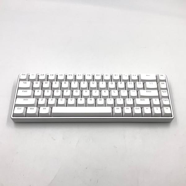 【全額返金保証】【最速発送】VGN ゲーミングキーボードATK 68 White ATK 68 美品...