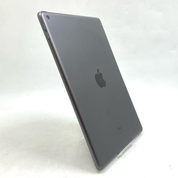 【全額返金保証】【最速発送】Apple iPad iPad 10.2インチ 第9世代 64GB スペ...