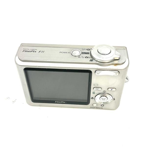 【全額返金保証】【最速発送】FUJIFILM コンパクトデジタルカメラ FinePix F11 シル...