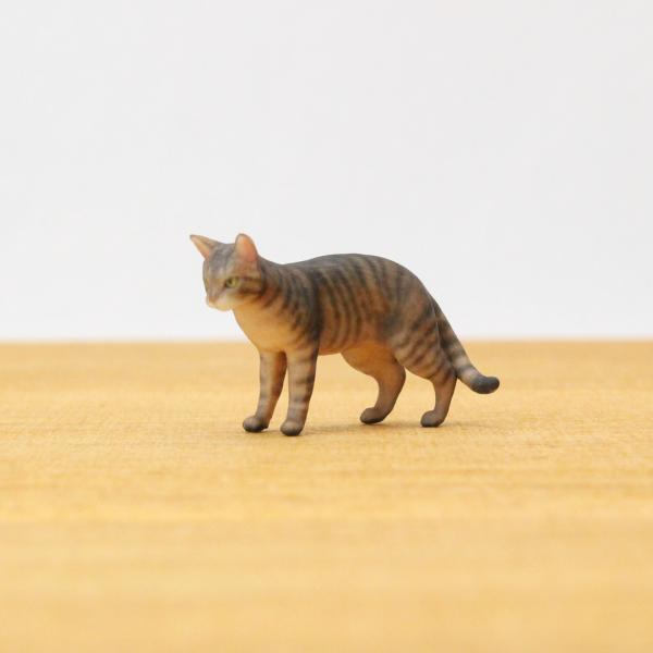 キジトラのミニチュアフィギュア