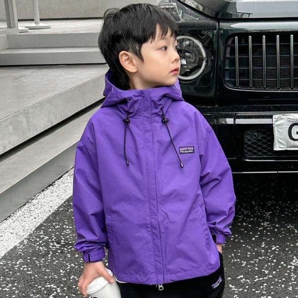【特価】マウンテンパーカー キッズ ウインドブレーカー フード付き 長袖 シンプル 無地 ナイロンジ...