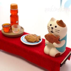 広縁台 DECOLE デコレ concombre コンコンブル 置物 : 町の小さな雑貨