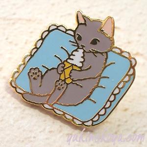 猫キャラクター リール付きピンバッジ 内藤ルネ ピンズ ネコ バッジ アクセサリー