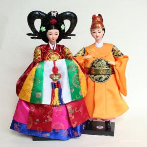 韓国人形・王と王妃　韓国伝統衣装の本格韓国ペア人形｜yumeichiba