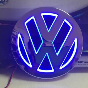 フォルクスワーゲン（Volkswagen） ゴルフ7.5 フロントエンブレム