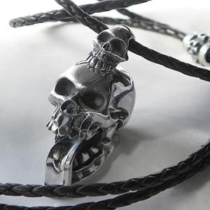 Travis Walker（トラヴィスワーカー） ペンダント セイバートゥース