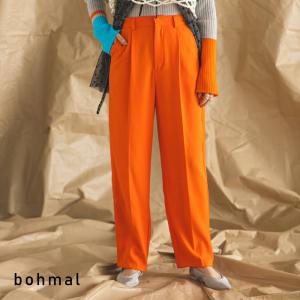 タックセンタープレスワイドパンツ タック センタープレス レディース パンツ カラーコーデ 大人 コーデ 大人カジュアル bohmal 夢展望｜yumetenbo