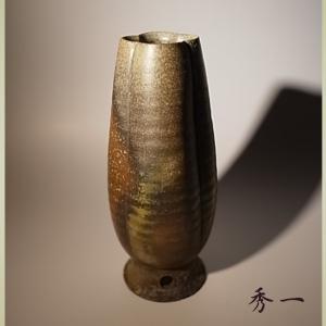 茶道具 花入れ 掛用 信楽焼き 筒 上田直方作 古来窯 信楽焼 茶道具 花入れ 掛用 信楽焼き 筒 上田直方作 古来窯 信楽焼