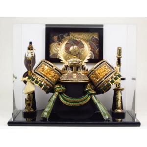 京寿 五月人形 兜飾り YN21881GKC ケース入り 木製弓太刀付 間口33