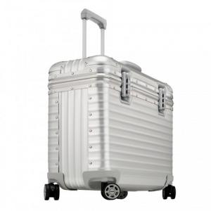 【リモワ】RIMOWA TOPAS パイロット 932.50 マルチホイール 34L アルミ シルバー 4輪 トパーズ スーツケース 920.50.00.4 90504 905.04｜yunyuuoh