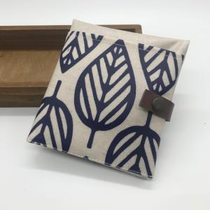 携帯用　ティッシュケース　BOXティッシュケース　マスクケース　ペーパータオルケース　北欧リーフ　便利グッズ