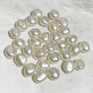 高品質 淡水パール 真珠 10粒 小粒 4~5mm*4.5~6.0mm ベビー バロック フラット ボタン ハンドメイド 素材 パーツ｜yusa-jewelry