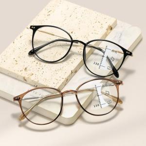 老眼鏡 おしゃれ ブルーライトカット累進多焦点 遠近両用 軽量 使いやすい オシャレ リーディンググラス 遠近両用メガネ敬老の日父の日｜yusuke-store