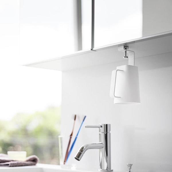 山崎実業　洗面戸棚下マグネット取っ手付きタンブラー ミスト ホワイト 4903208102438　【...