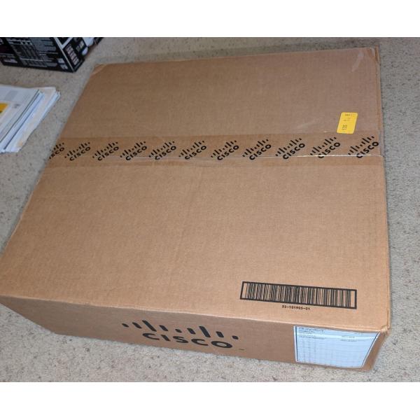 Cisco Catalyst 9400 48-Port UPOE 10/100/1000 LINE ...