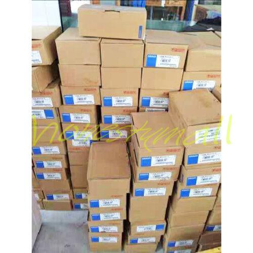 Ein Neu Omron R7M-Z20030-S1Zサーボモーター