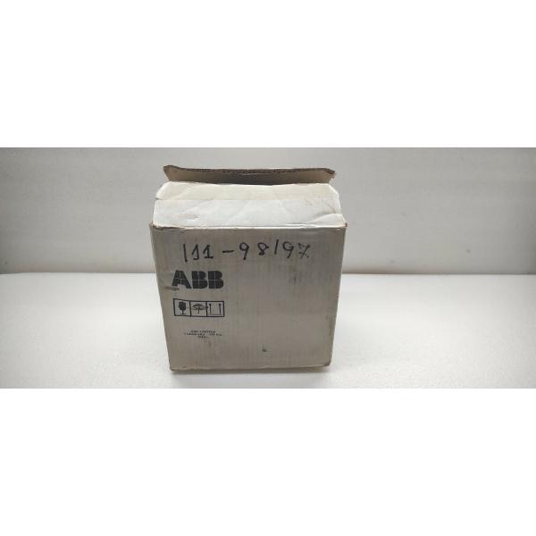 ABB PQ8NCH2JSマスタートリップリレー1MYN563613-DAC 110V