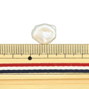 ビーズ 『樹脂パール バロック ホワイト 12...の詳細画像1