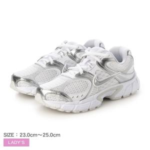 ナイキ スニーカー レディース ウィメンズV5 RNR NIKE HQ7901 ホワイト 白 靴 シューズ ブランド ローカット シンプル スポーツ
