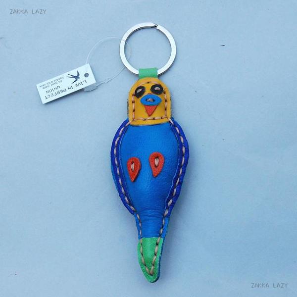 レザーキーホルダー　インコ　　ぴずむ　ピスム キーチェーン キーホルダー いんこ レザーkeyホルダ...