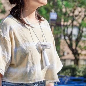 ミニポータブル首かけハンディファン 卓上 持運...の詳細画像1