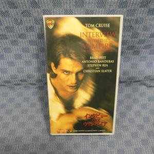 M535●ニール・ジョーダン監督/トム・クルーズ/ブラッド・ピット他「インタビュー・ウィズ・ヴァンパイア」VHSビデオ