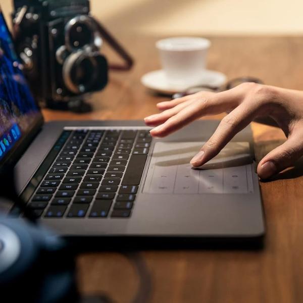 macbook pro 16 2019以降＆M1 PRO/MAX対応( シルバーライン,  99mm...