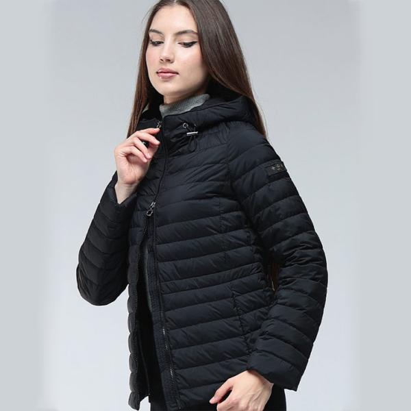 タトラス ダウン アウター TATRAS レディース フード付き フルジップ ライトダウンジャケット...